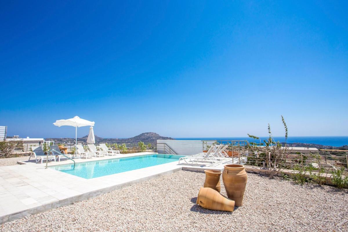 Afantou Villa Sleeps 8 With Pool And Air Con Exteriér fotografie